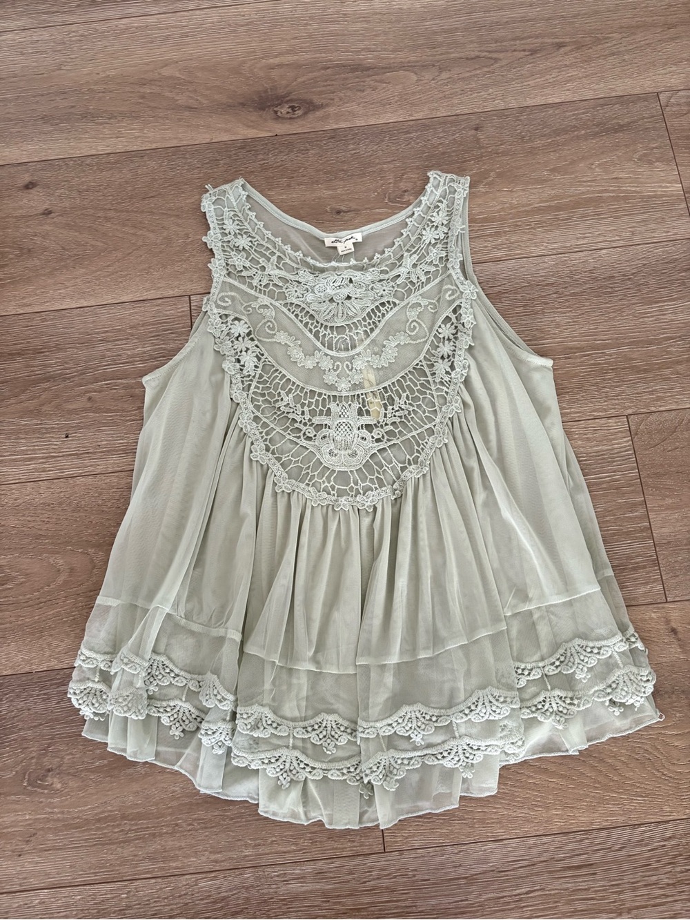 Ultra Pink Sage Green Lace-Trim Sleeveless Tunic - Picture 12 of 12